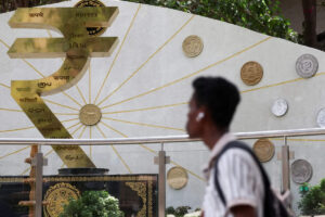 India’s forex reserves fall $9.99 billion to $671.63 billion as of June 12