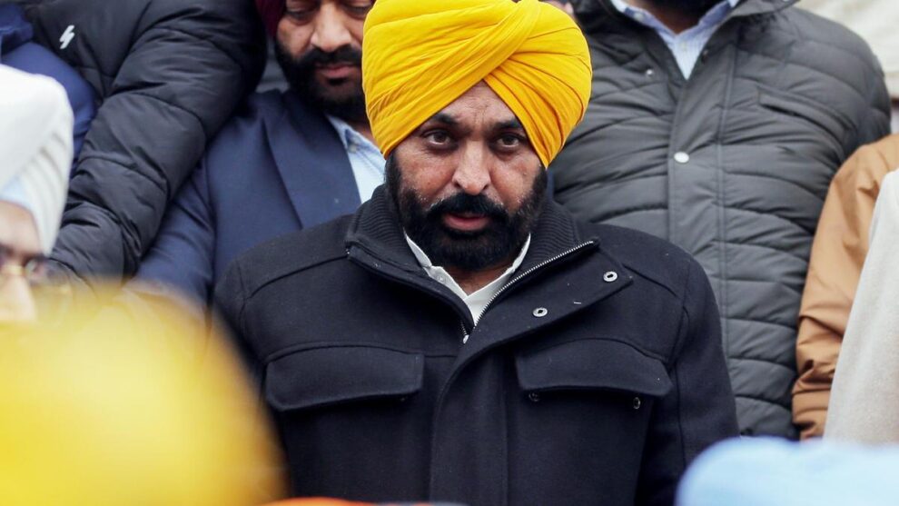 Punjab Government to organise free camps for construction workers to register them for welfare schemes