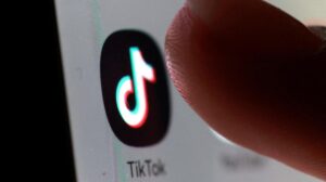 TikTok to settle with teen plaintiff before California social media trial, law firm says