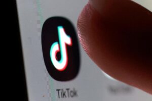 TikTok to settle with teen plaintiff before California social media trial, law firm says
