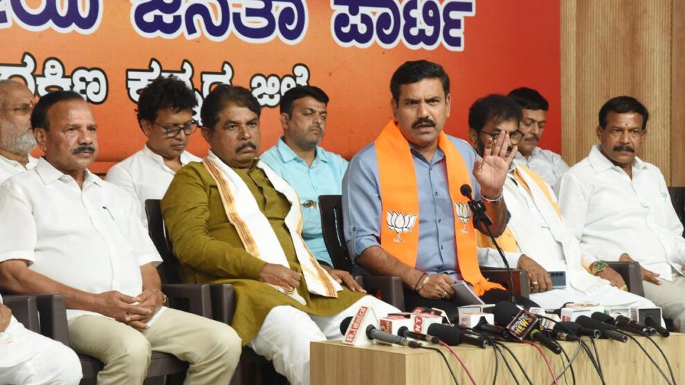 Audio clip purportedly of Sadananda Gowda seeking Vijayendra to be ‘kicked out’ causes stir in BJP in Karnataka