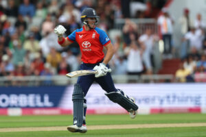 Bethell's takedown of Bishnoi takes England 1-0 up
