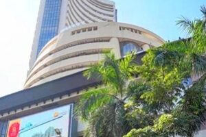 Stock markets go into tailspin; Sensex, Nifty drop over 1%