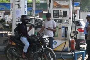 Government revises fuel export levies for fortnight beginning June 1, domestic rates unchanged