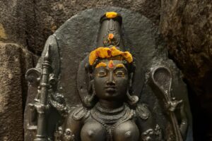 Goddess Saraswati without veena: Sculptures of Pallava, Chola era reveal an earlier iconography